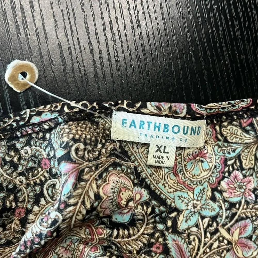 NWOT Earthbound Trading Floral and Paisley Print Tie-Front Dress